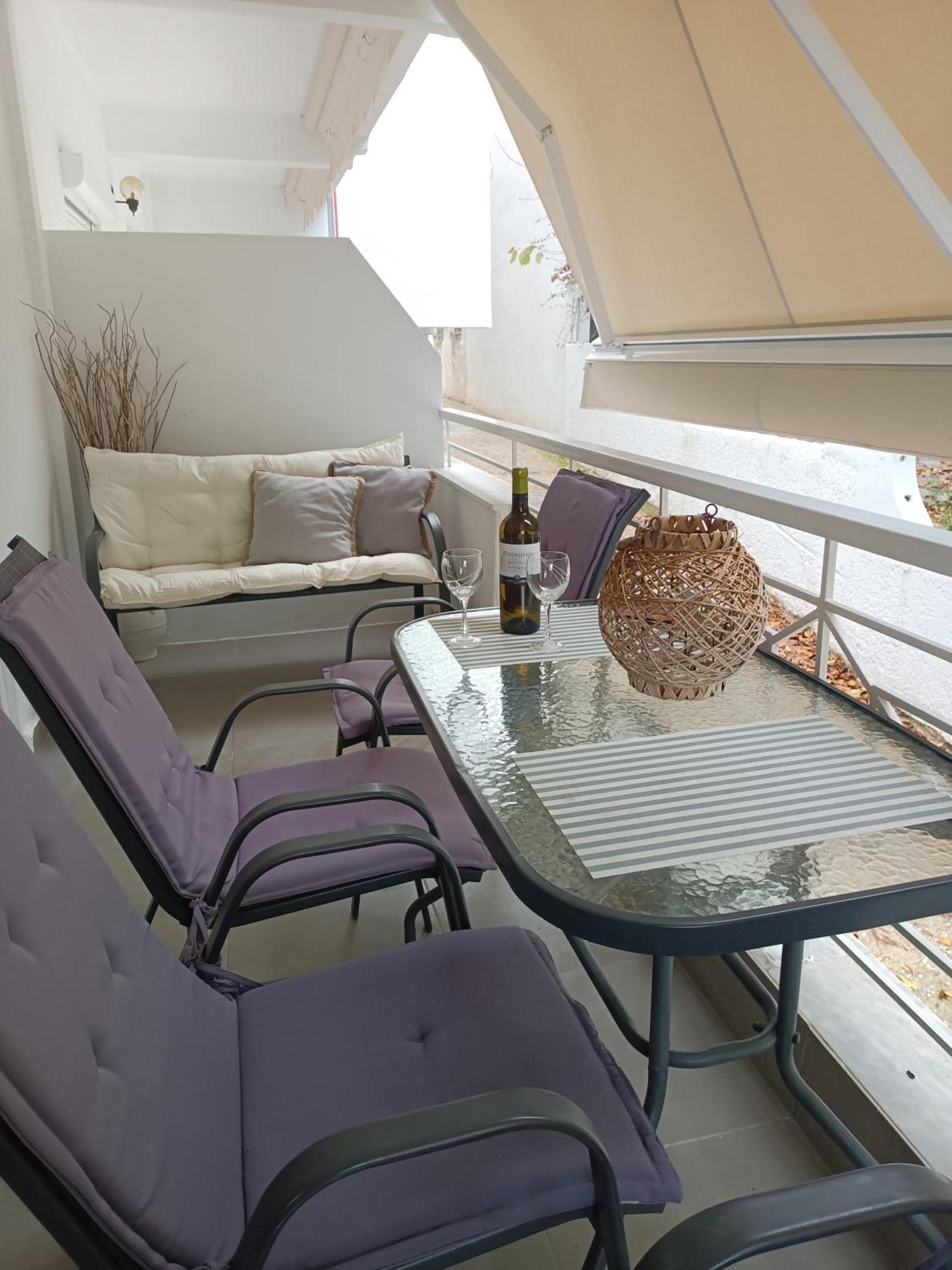 Stefiniki Apartment Psakoudia Bagian luar foto