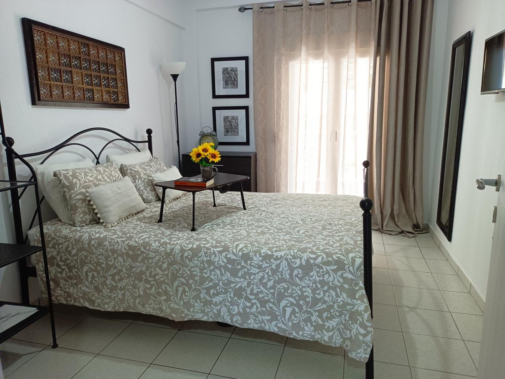 Stefiniki Apartment Psakoudia Bagian luar foto