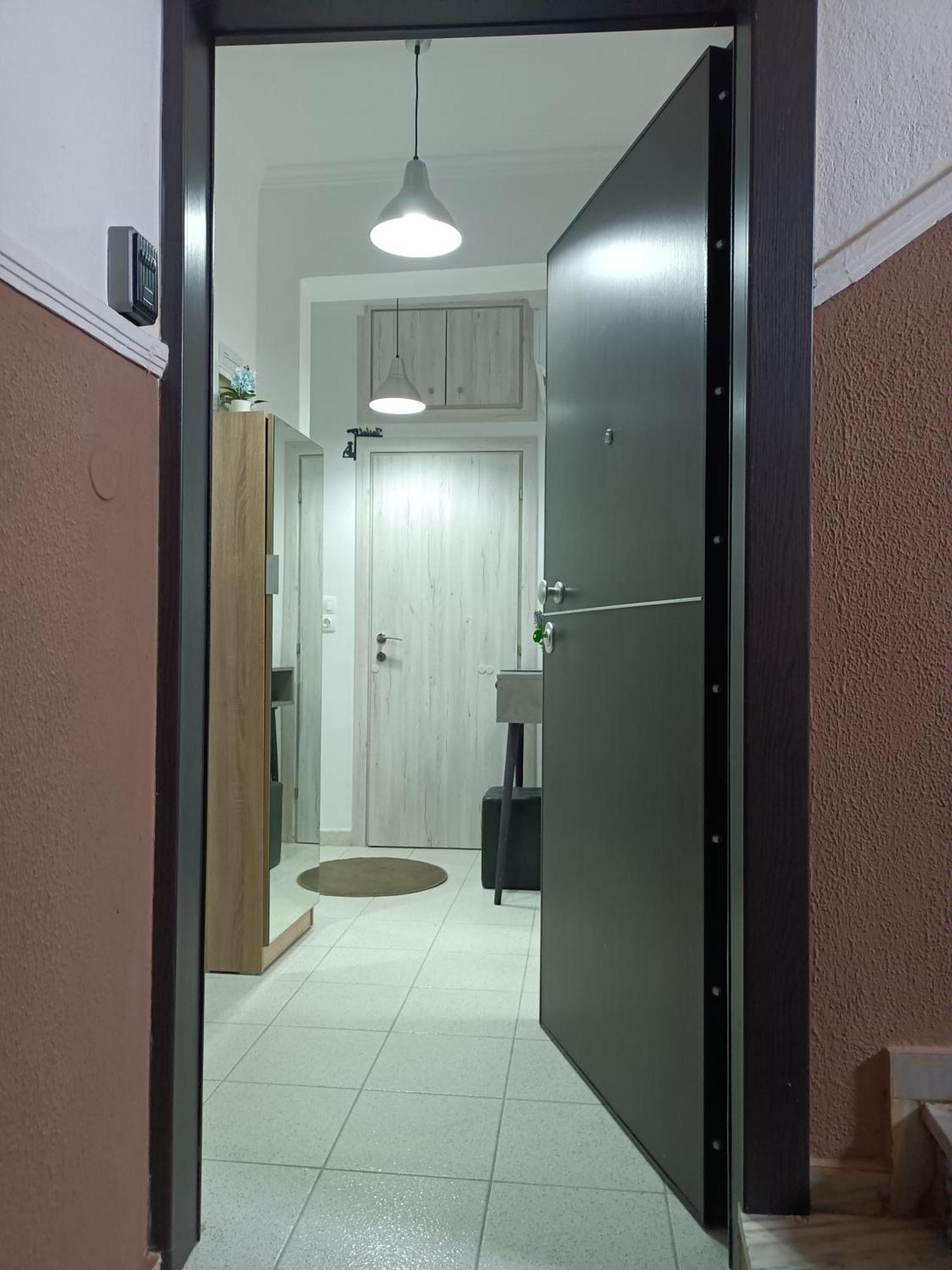 Stefiniki Apartment Psakoudia Bagian luar foto